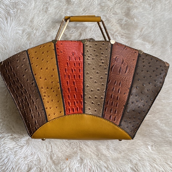 Rare vintage mustard yellow multicolor accents golden detailings bucket hand bag